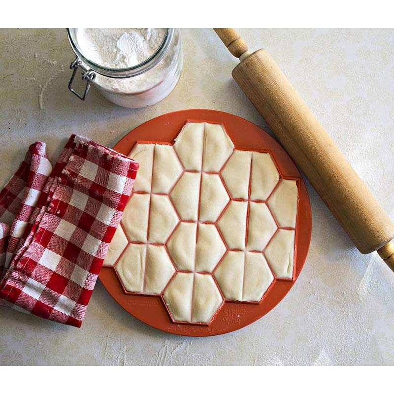Hunky Bills Kitchen Tools and Accessories Cookie and Pasta Accessories Little Perogie Maker IMAGE 2