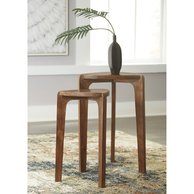 Signature Design by Ashley Brynnleigh Accent Table A4000607 IMAGE 6