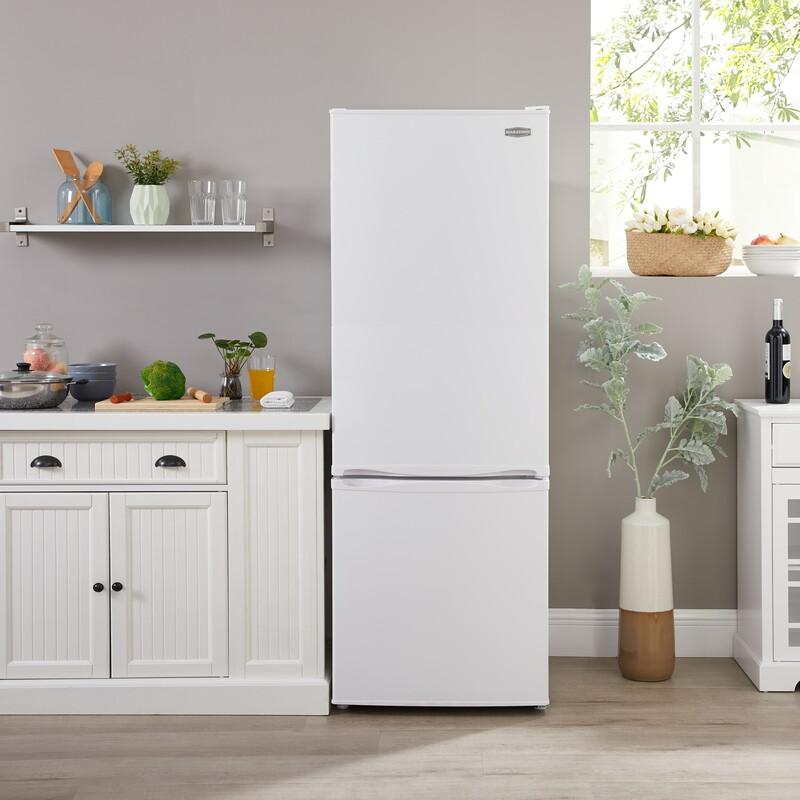  Marathon 24-inch, 11.5 cu. ft. Bottom Freezer Refrigerator MFF115WBM IMAGE 3