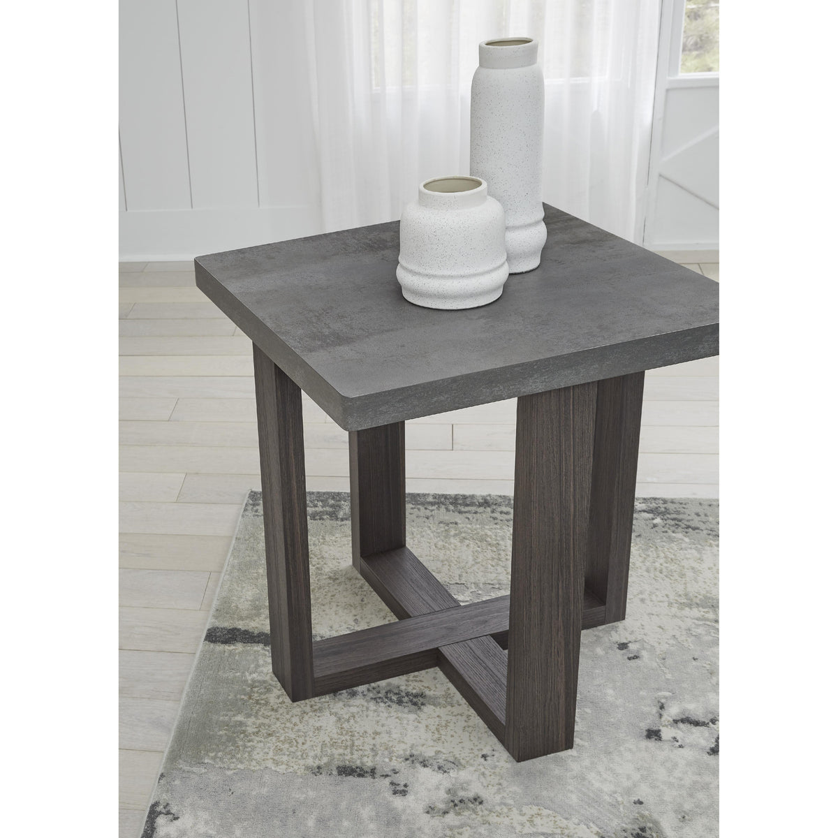 Signature Design by Ashley Dynnford T216-13 Occasional Table Set