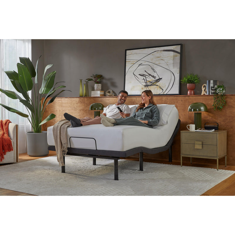 Beautyrest Baselogic™ Twin XL Adjustable Base with Massage Baselogic™ Platinum Adjustable Base (Twin XL) IMAGE 3