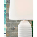  Signature Design by Ashley Vauville Table Lamp L243674 IMAGE 3