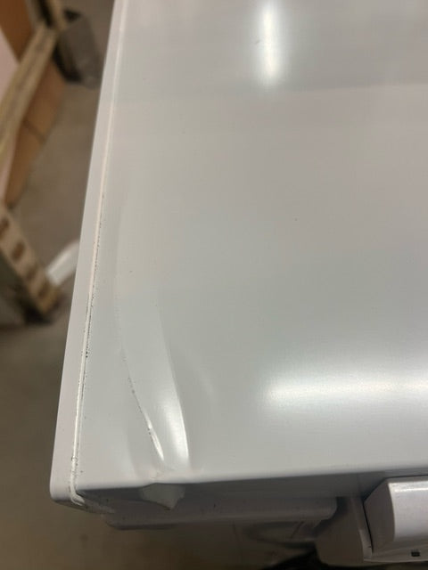 Epic 7.1 cu. ft. Chest Freezer ECF70W-2 (scratch & dent)