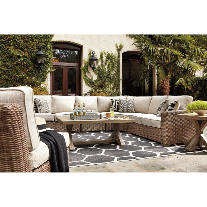 Signature Design by Ashley Outdoor Seating Sectionals P791-854/P791-846/P791-851 IMAGE 5