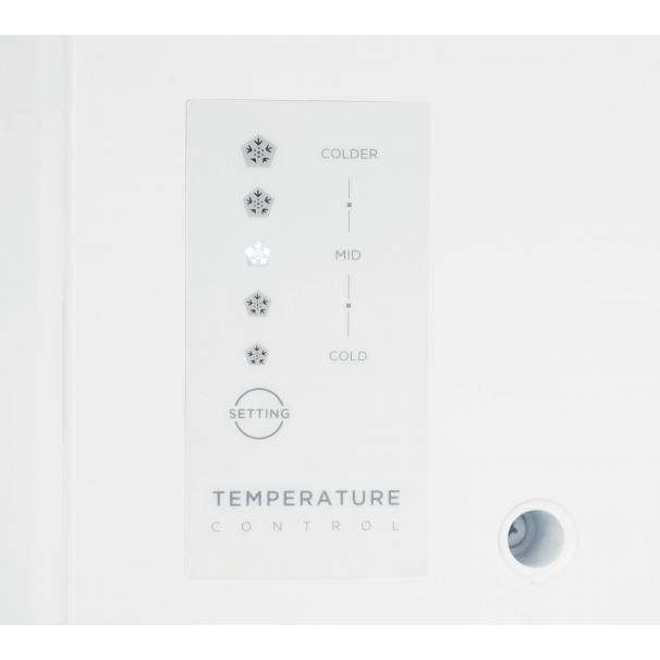 Danby 22-inch, 10.1 cu.ft Top Freezer Refrigerator DFF101E1WDB IMAGE 9